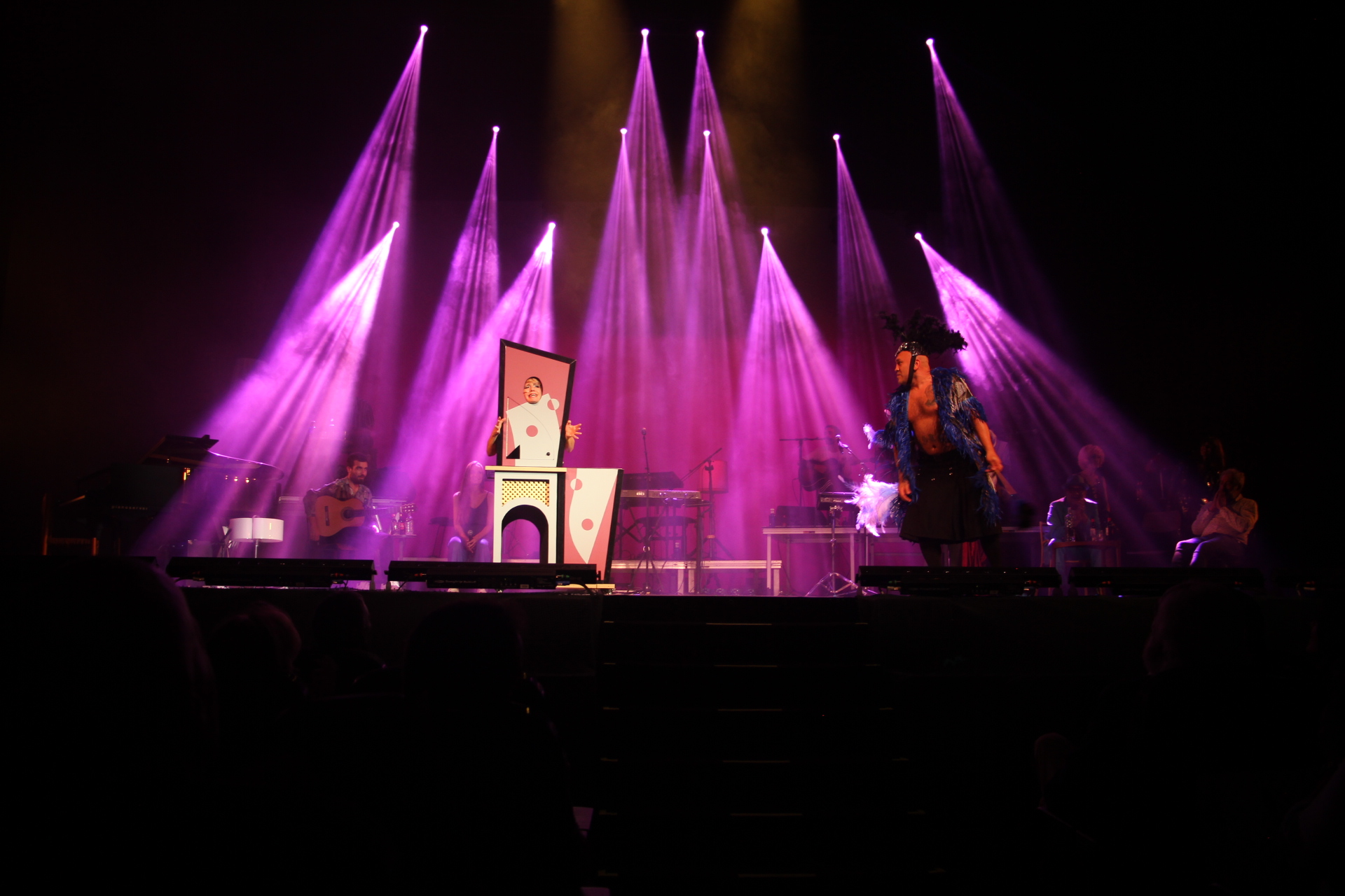 FOTOGRAFÍA DE EVENTOS - Guanyar el cel del pare Manel. Barcelona. Foto de Sol Picó